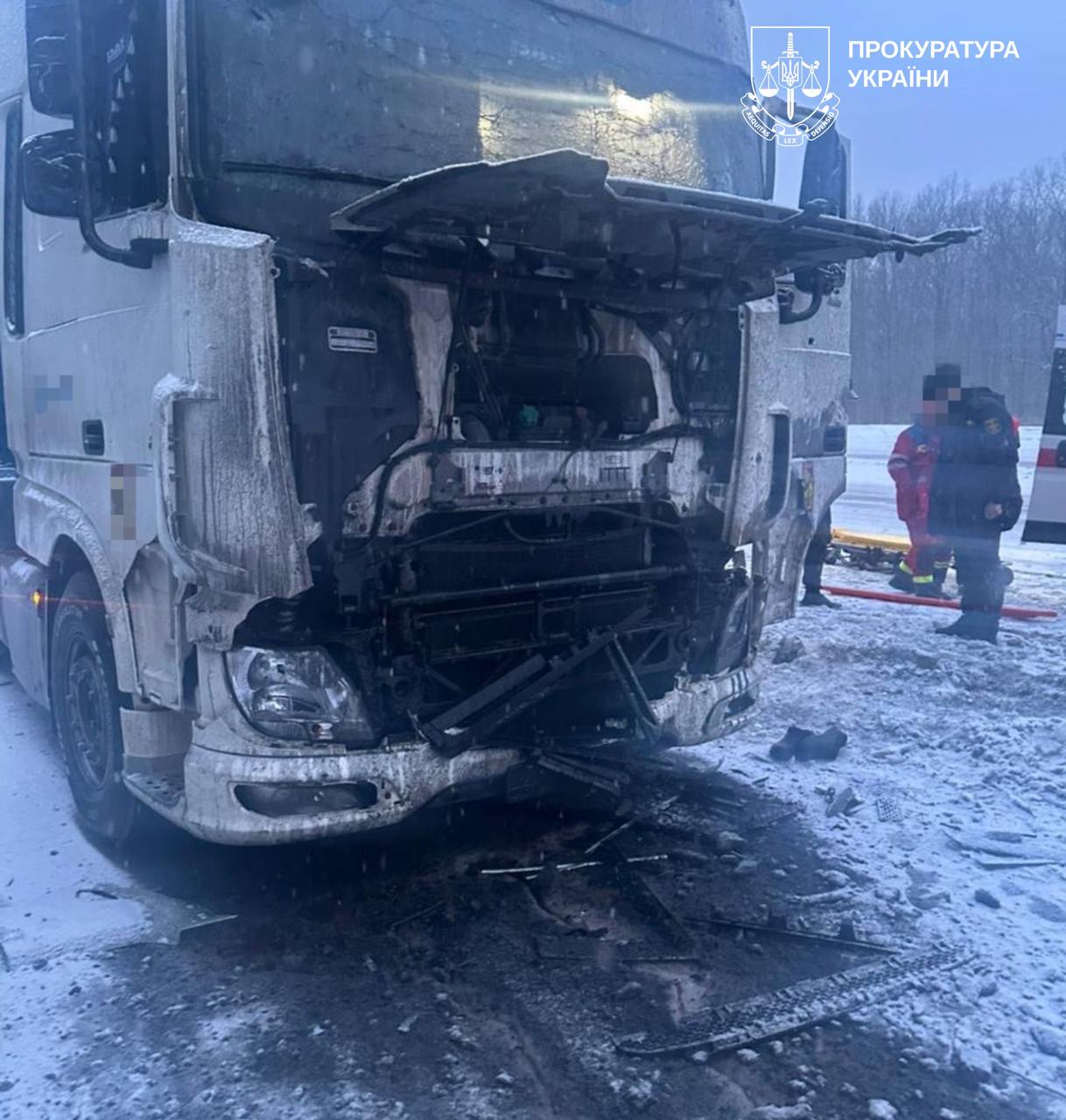 Російський дрон атакував вантажівки на Харківщині: є постраждалі